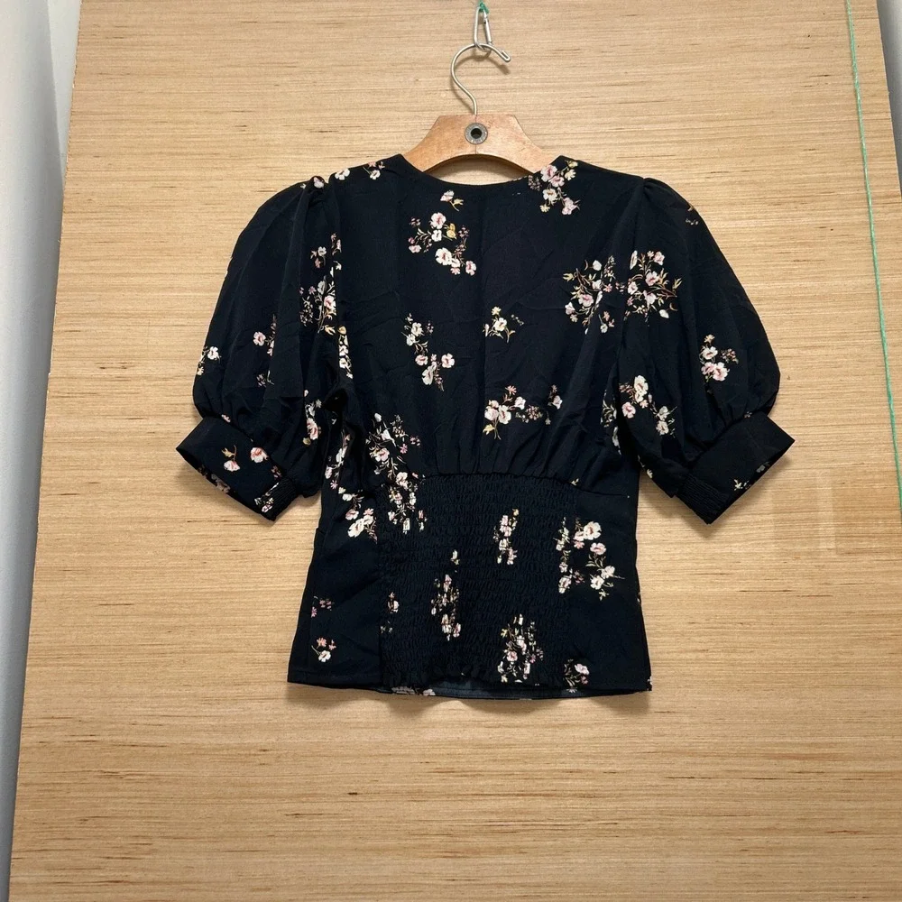 Abercrombie & Fitch Black Floral Puff Sleeve Wrap Top Smocked Back XS